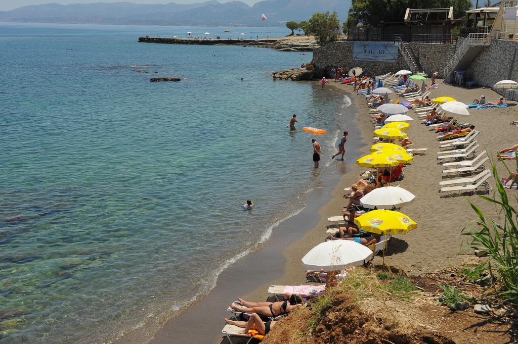 Andromeda Apartments&Studios Hersonissos  Exteriör bild